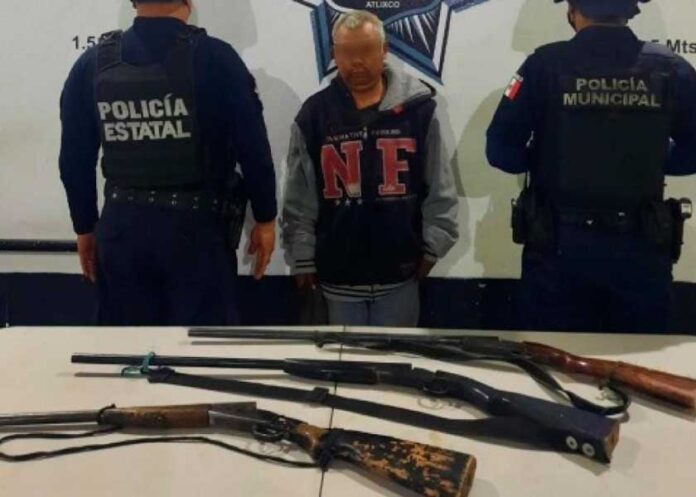 Hombre detenido en Atlixco detenido-escopetas-atlixco