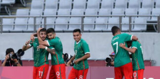 México golea a Sudáfrica y avanza a cuartos de final del