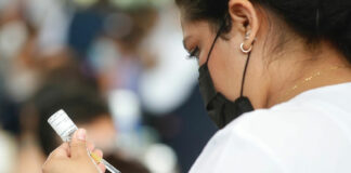 Amplían vacunación antiCovid en municipios de la Sierra Nororiental