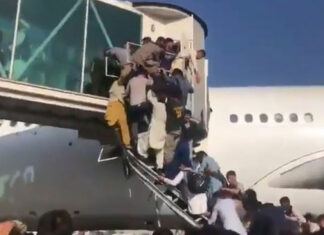 FOTO: Aeronave estadounidense evacuó a 640 afganos en Kabul