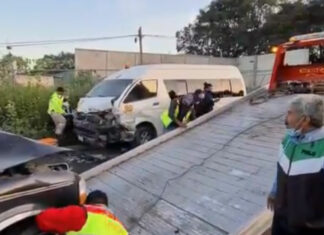 Choque deja dos lesionados en camino a San Miguel Canoa