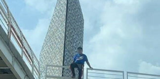 Frustran salto de transeúnte desde ciclopista Hermanos Serdán