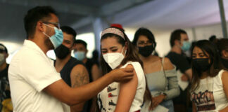 Difícil llegar a inmunidad de rebaño por no vacunados contra Covid joven