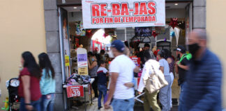 Comercios del centro empiezan su reactivación económica