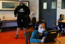 Más de mil niños se contagiaron de Covid-19 en EU por regreso a clases