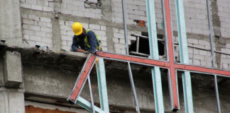 Comerciantes viven incertidumbre por obras en IMSS San Alejandro