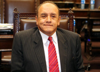 Víctor Hugo Islas de la derrota política a la violencia doméstica