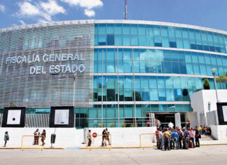 FGE aprehende a 19 personas por el bebé hallado en el penal