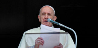 Ser homosexual no es un delito, solo pecado: Papa Francisco papa-francisco