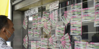 De última hora, poblanos compran “cachitos” para la rifa del palco en Estadio Azteca