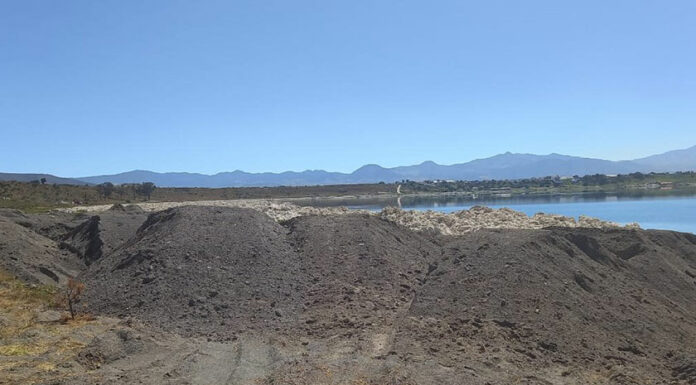 Particulares dañaron con obra ilegal laguna de Alchichica
