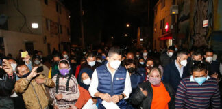 Eduardo Rivera inicia en San Aparicio caminatas por la seguridad