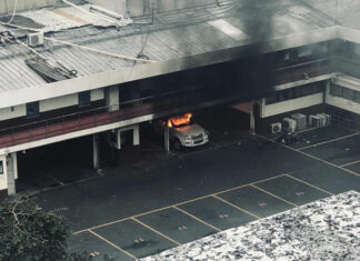 Militares retirados provocan disturbios y toman el Congreso de Guatemala