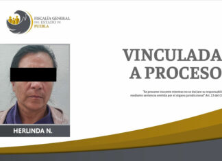 Vinculan a mujer que quemó con un cuchillo a nieta e hija en Tecamachalco