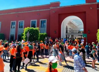 Con manifestación pacífica piden reapertura del campus UDLAP manifestación-reapertura-campus-udlap