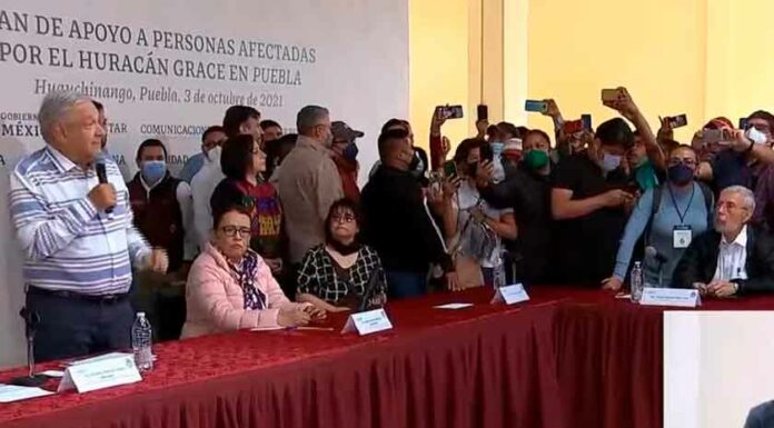 VIDEO: Manifestantes irrumpen visita presidencial en Huauchinango mnifestación-amlo-huauchinango