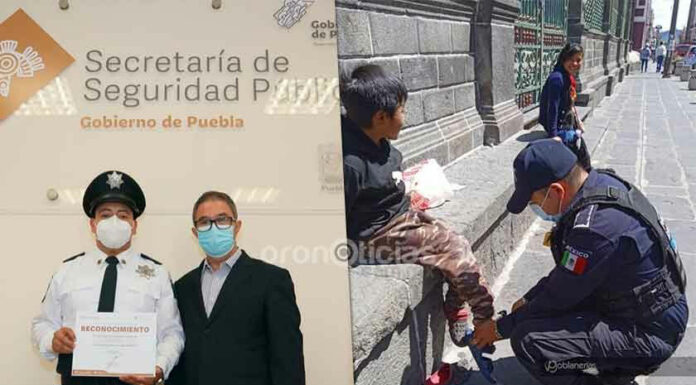 Condecoran a policía que regaló sandalias a un menor en Centro Histórico