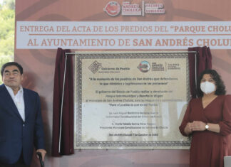 Entregan acta de los predios expropiados por el morenovallismo en Cholula