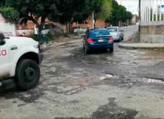 VIDEO: Zanjas, lodo y cráteres en inmediaciones del Hospital General del Sur problemas-baches-vialidad