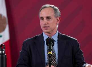 INAI ordena hacer públicos los títulos profesionales de López-Gatell, Alcocer y Alcalde