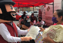 Llevan SEDIF y Registro Civil trámites en unidades móviles en Plaza Loreto