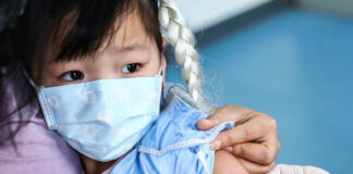 China reporta cifra más alta de contagios de Covid-19 China