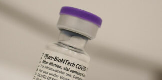 Arriban a México 594 mil 360 vacunas de Pfizer-BioNTech