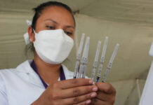 Este domingo arranca vacunación anti-Covid en sierras Norte y Nororiental