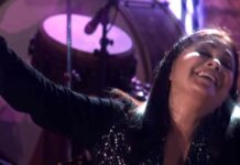Recibe Ana Gabriel su estrella en el Paseo de la Fama