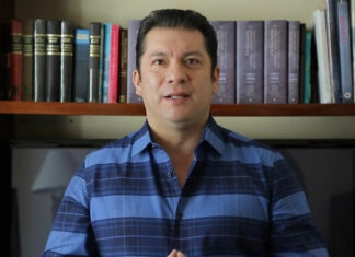 Jesús Morales “abandona el barco” de Genoveva Huerta chucho