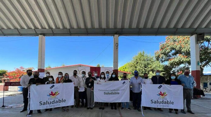 Recibe Santo Domingo Atoyatempan certificación de comunidad promotora de Salud