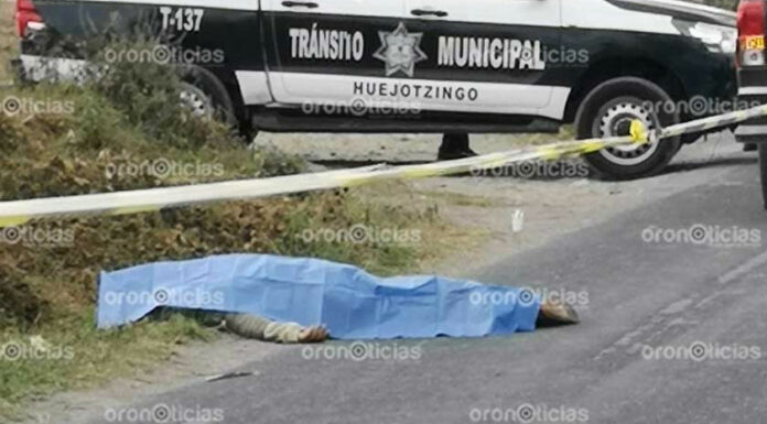 Hombre muere atropellado sobre carretera a Xalmimilulco