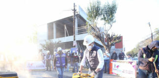 Lalo Rivera da banderazo a programa de bacheo en Puebla Capital