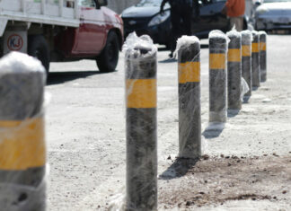 Ayuntamiento analizará reubicar bolardos retirados en Puebla capital bolardos
