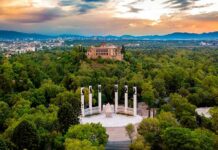 Asegura australiana que Central Park es la versión ‘chafa’ de Chapultepec