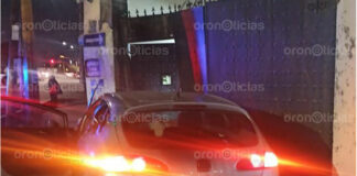 Automovilista embiste casa en colonia Joaquín Colombres casa