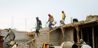 Sector de la construcción resiste alza de insumos
