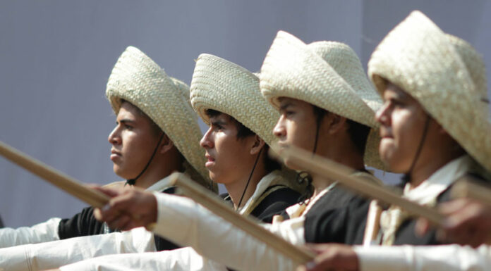 Se suman Atlixco e Izúcar al desfile por la Revolución Mexicana desfile