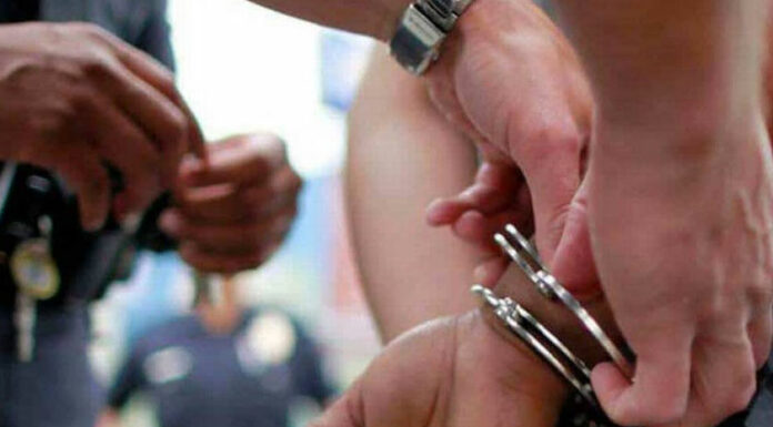 Mandan al penal de San Miguel a los agentes detenidos por secuestro en Tehuacán detenido
