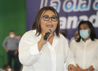 Genoveva debe denunciar presunta violación a su fuero en Tlaola, señala gobernador genoveva