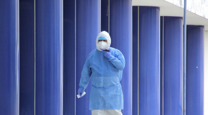 México suma 942 nuevos contagios de Covid-19 en un día hospi