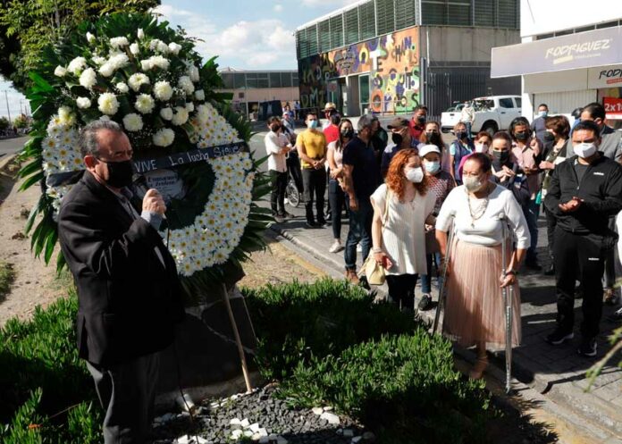 Homenaje a Emmanuel Vara en Puebla ley-movilidad-manu-puebla
