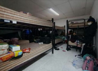 Policías rescatan a 20 migrantes en Zacatlán