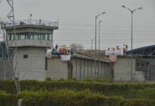 Motín en cárcel de Ecuador deja al menos 58 muertos motin