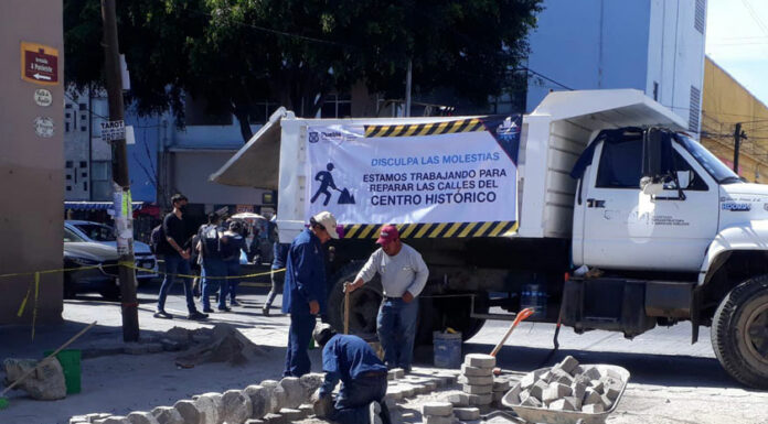 ¡Por fin! Inicia rehabilitación de la 8 poniente en el Centro Histórico obras