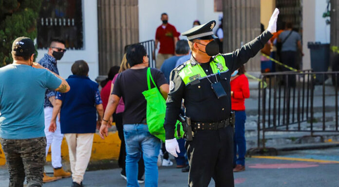 Más de 360 mil poblanos visitaron a sus difuntos