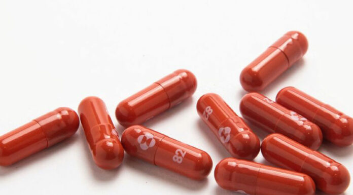 Reino Unido aprueba primera pastilla antiCovid-19 pill