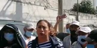 En Xochimehuacan protestan contra reubicación de casas tras explosión
