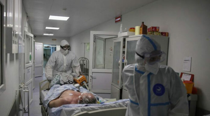 Rusia marca nuevo récord de muertes por Covid; superan 9 millones de casos rusia