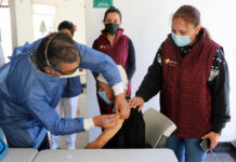 Aplica SEDIF vacunas contra la influenza en asilos